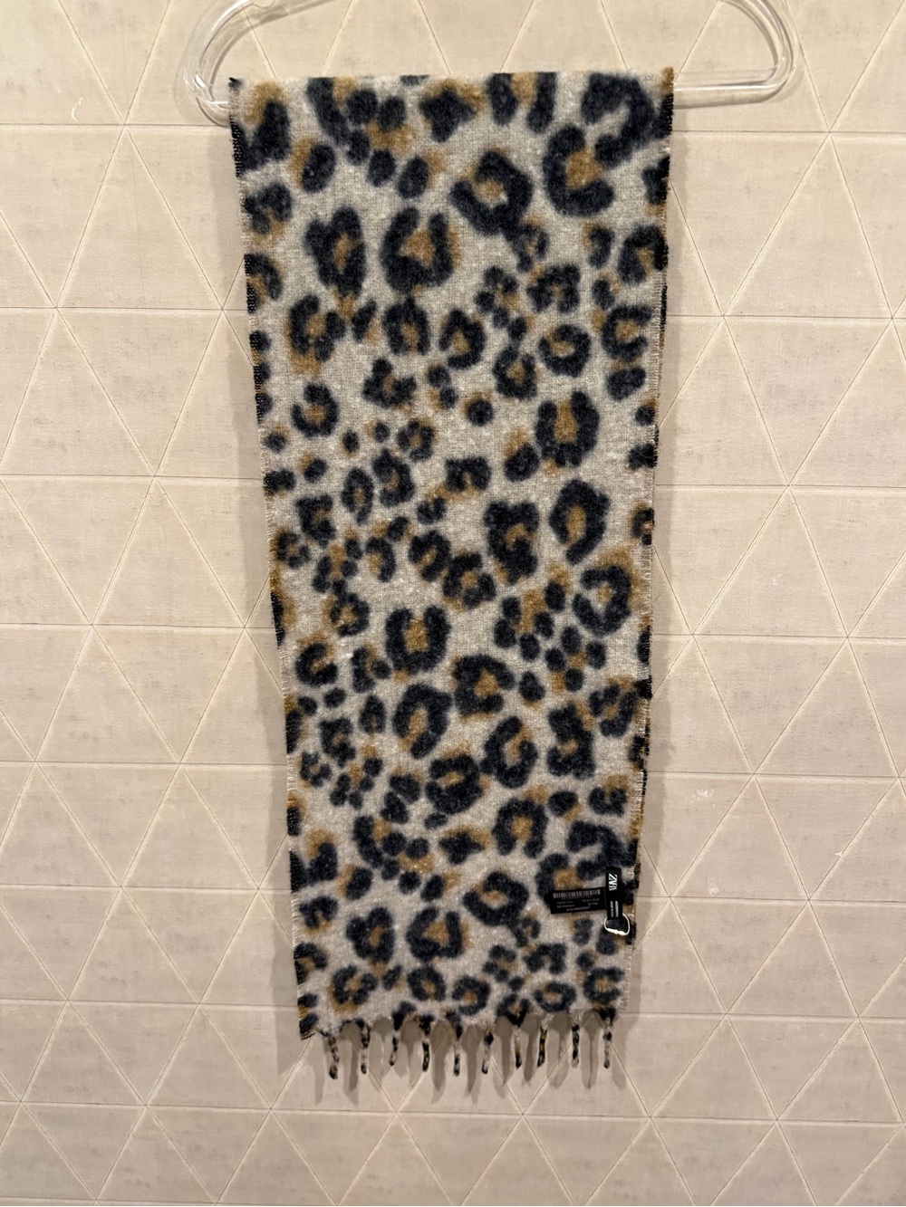 Zara leopard scarf NWOT